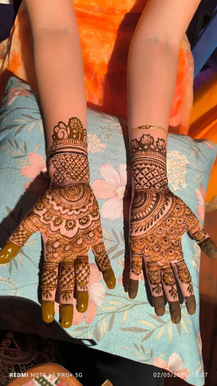 Siders Indian mehndi design 